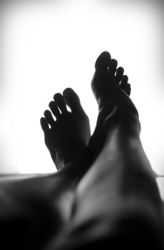 feet